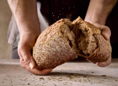 LL 002 104689 wholemeal